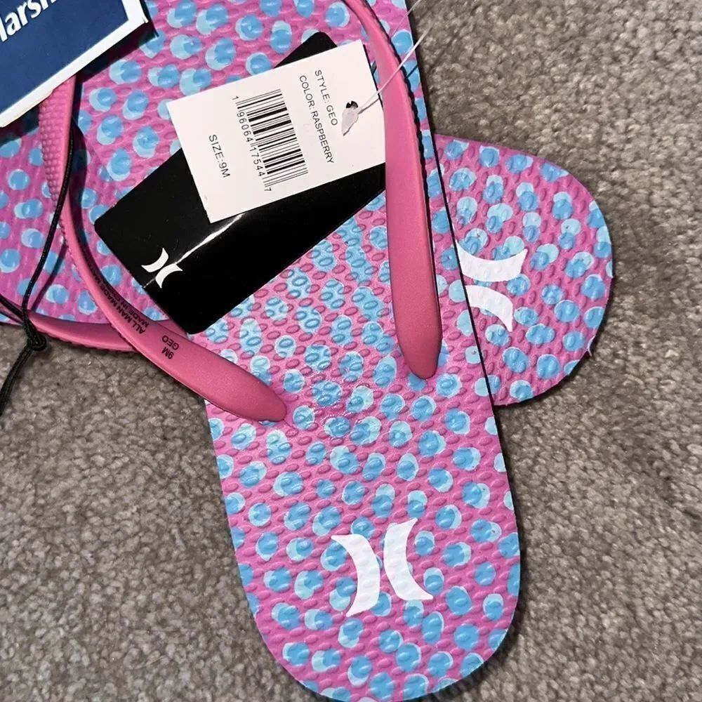 Hurley Geo Flipflops in Raspberry! - Picture 4 of 5